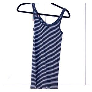 Vince blue/white striped tank sz medium. Women’s